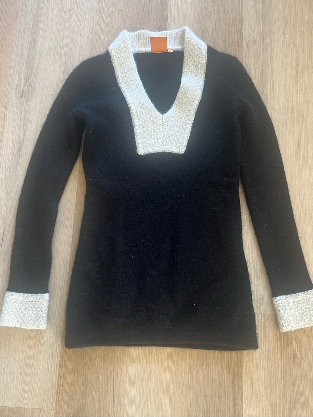 Tory Burch Black Cashmere Tunic Sweater • SM